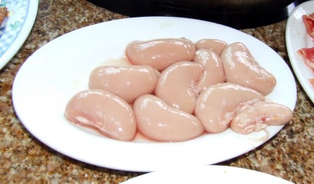 Fresh rooster testicles