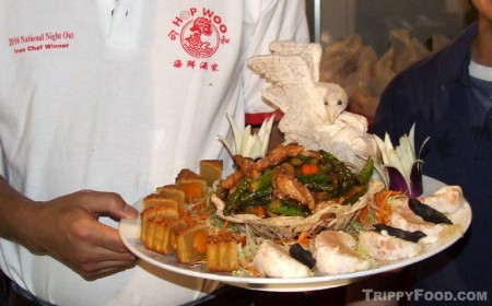 Fried and braided taro bird nest with chicken and asparagus