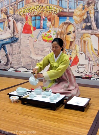 A shortened Korean women's tea ceremony on IOTA's patio