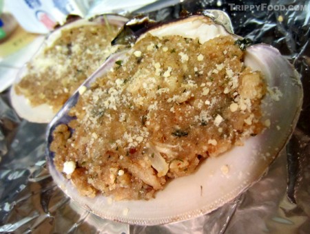 The freshly stuffed clam ready to bake