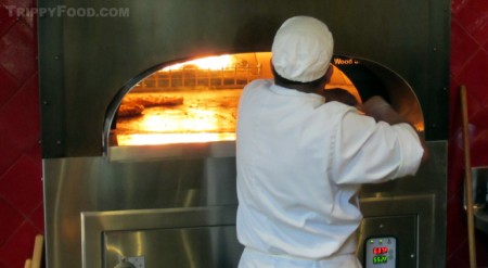 Gas and wood fired 800 degree pizza oven