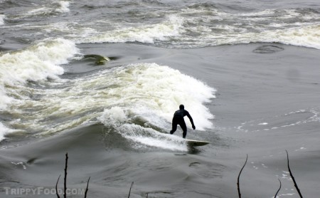 Surfing the stationary wave at Habitat 67